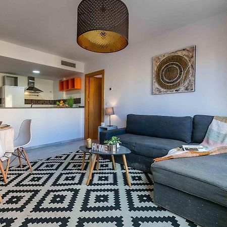 Carlos Haya Beautiful Apartment With Parking Malaga Exterior photo